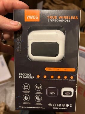 INC International Concepts True Wireless Stereo Headset - Black